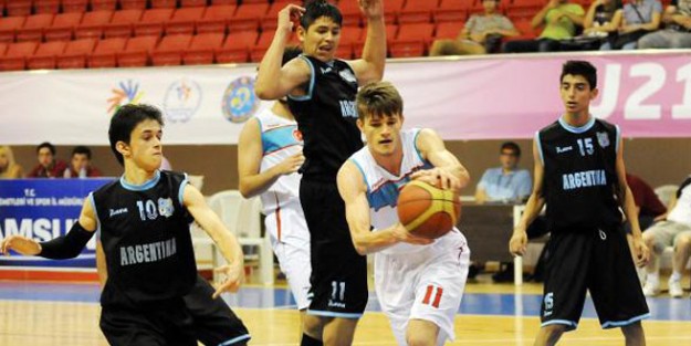 Millilerimiz'den tarihi fark!