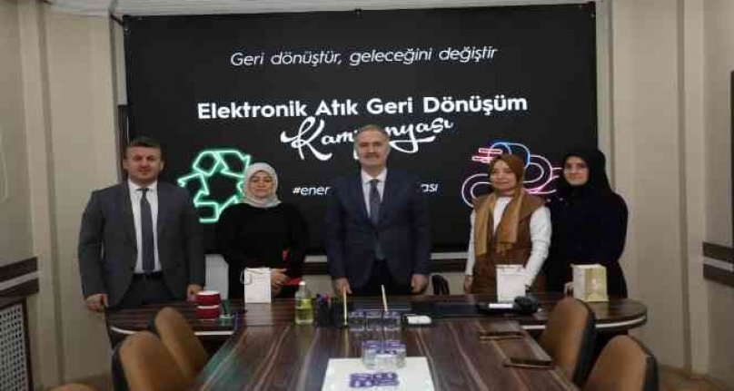 İnegöl'de elektronik atık kampanyasında ödüller verildi