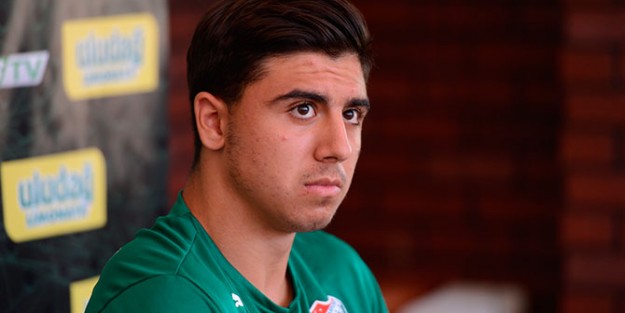 Ozan'ın gözü yüksekte