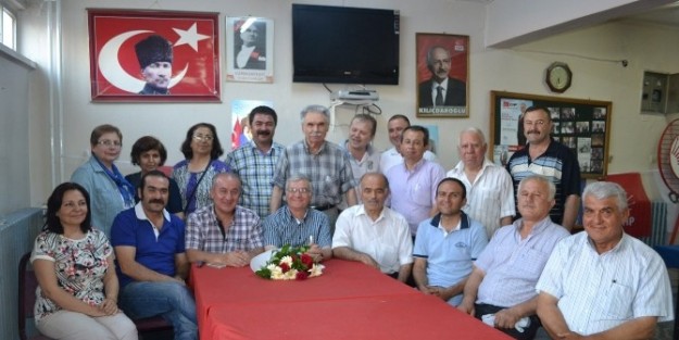 Kula CHP'de Görev Değişimi