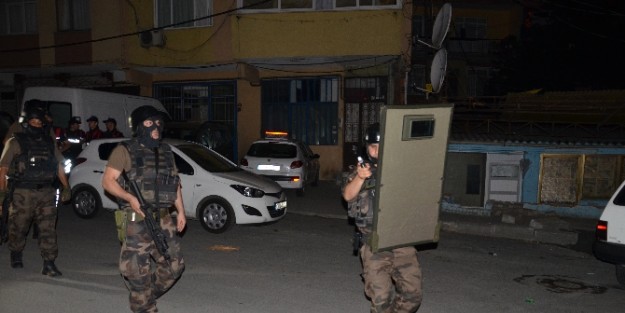 Uyuşturucu Tacirlerine Şafak Baskını