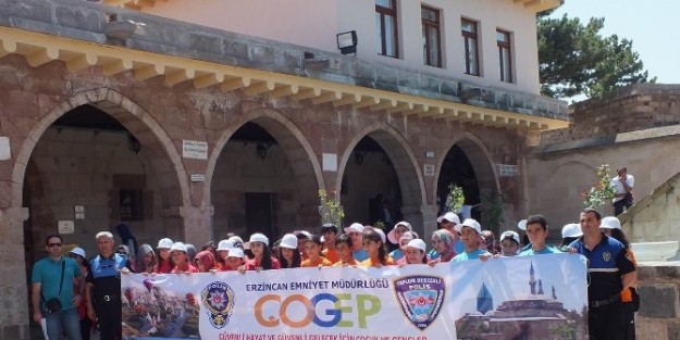 Başarılı Öğrenciler Nevşehir Ve Konya Gezisinden Döndü