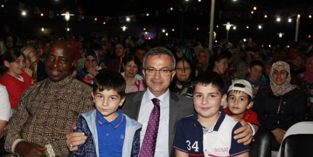 Gebze Meydanında Şiir Ve Naat Dolu Bir Akşam