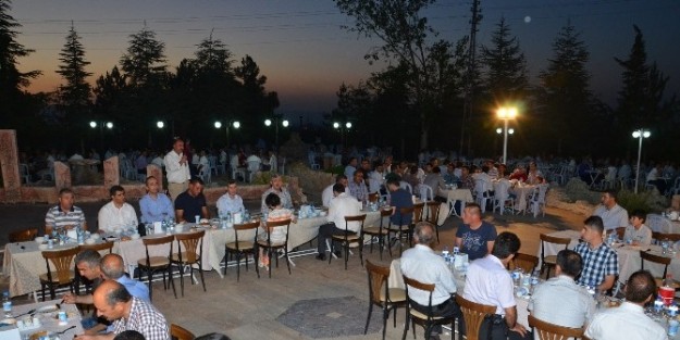 Yeşilyurt Belediyesi, Personele İftar Verdi