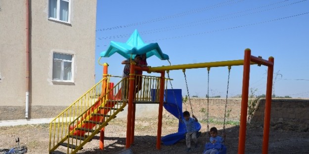 Bünyan'a Bağlanan Mahallelere Çocuk Oyun Parkları Kurulacak