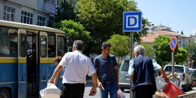 Dolmuş Duraklarının Kaldırılması Vatandaşı Mağdur Etti