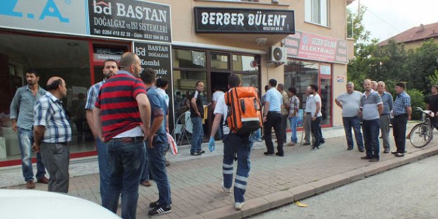 Berberin eski müşteri takıntsında kurşunlar havada uçtu!