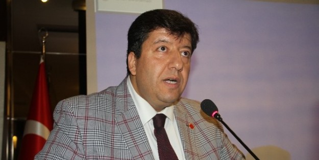 Tümsiad Üyeleri İftarda Bir Araya Geldi