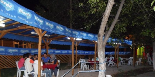 İftar Sonrası Parklara Hücum