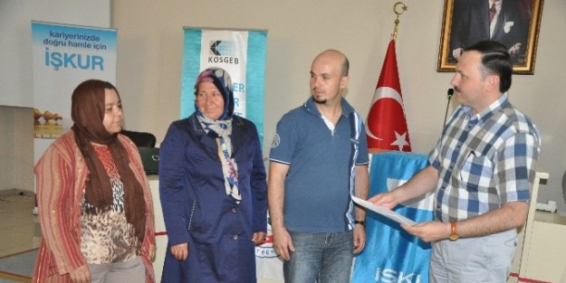 Soma'da 47 Girişimci Belgelerini Aldı