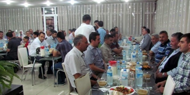 Siverek Din-bir-sen'den İftar Yemeği