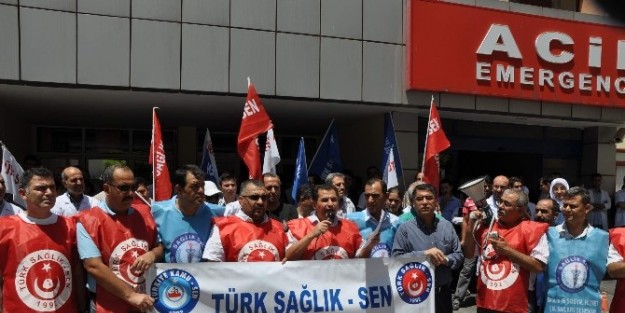 Sağlık Çalişanlarina Yapılan Şiddete Protesto