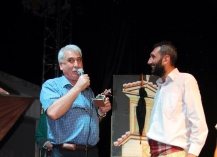Kırklareli'de 'satılık Mahalle' Adlı Oyun Sahneledi