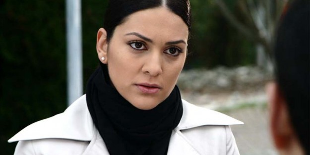 Bergüzar Korel'den sert Gazze mesajı!