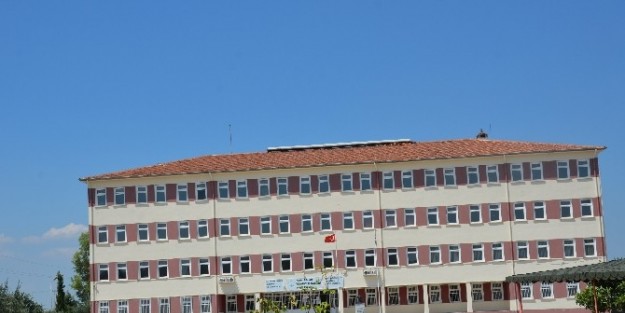 Akhisar Sağlık Meslek Lisesi'nin İsmi Değişti