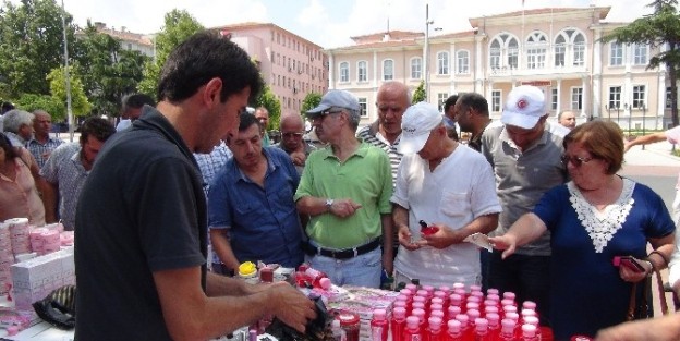 'gülün Yolculuğu Isparta' Tanıtım Otobüsü Tekirdağ’da Büyük İlgi Gördü