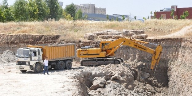 Eğitim Fakültesi Ek Bina Ve Lojman İnşaati Başladı
