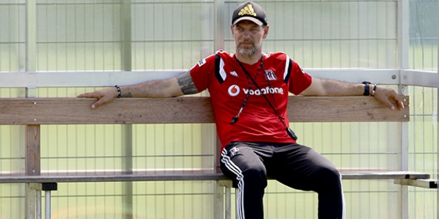 Slaven Bilic'ten Feyenoord açıklaması!