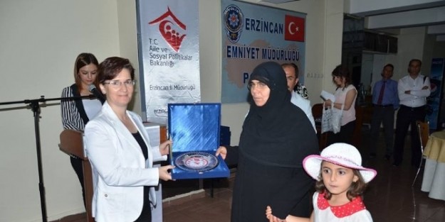 Koruyucu Aileler Ve Çocuklari İçin İftar Programı Düzenlendi