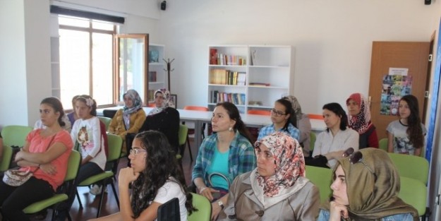 Gençlik Kampları Devam Ediyor