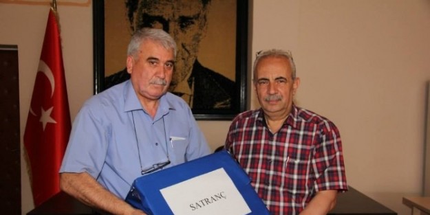 Kırklareli'de En Çok Atık Pil Toplayanlar Ödüllendirildi