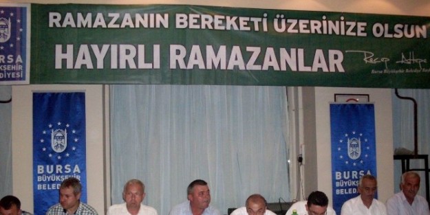 Mustafakemalpaşa Muhtarları İftar Sofrasında Buluştu