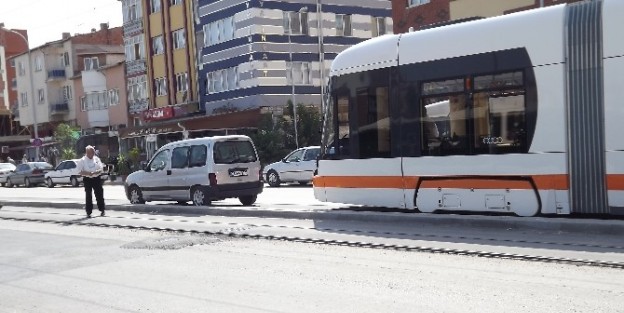 Deneme Sürüşlerinde Gülümseten Görüntüler