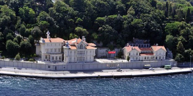 'Huber Köşkü otel mi oluyor?'