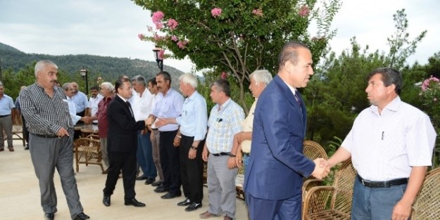 Başkan Sözlü Ve Belediye Bürokratları, Kozan’ın Muhtarlarını Dinledi