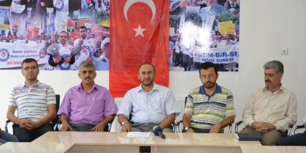 Niğde Gönüllü Teşekkülleri İsrail’i Kınadı