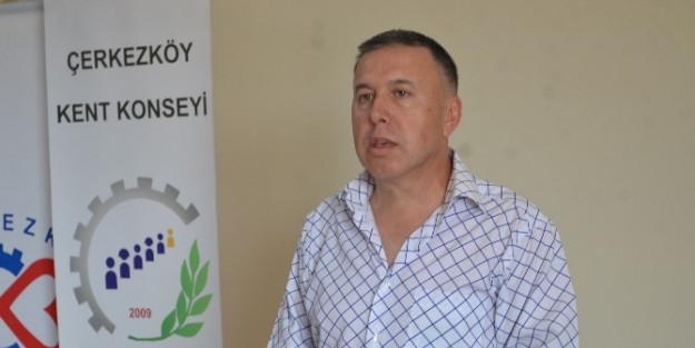 Çerkezköy Kent Konseyi İlk Projesini Belediye Başkanı Akay'a Sundu