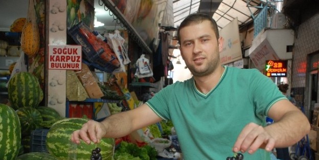 Kansere Karşı Etkili Olan Karayemiş Zonguldak’ta Yetişiyor
