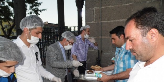 Müsiad’dan Anlamlı İftar