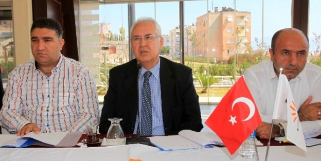 Başkan Selvitopu: ''kentsel Dönüşüm Siyasete Kurban Edilmemeli''