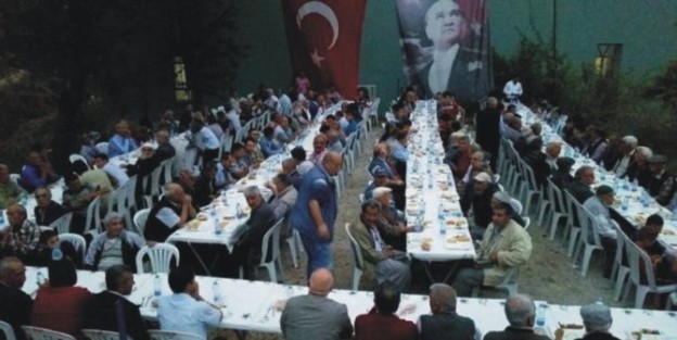 Karaisalı'da Toplu İftar