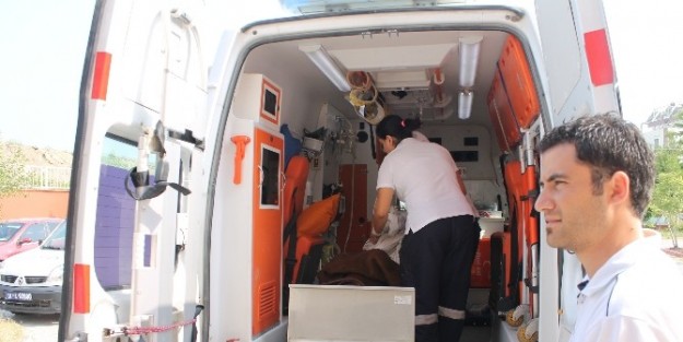 Kız Kardeşleri Boğulmaktan Vatandaşlar Kurtardı