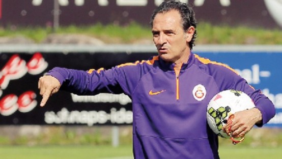 Prandelli'den oruç açıklaması!