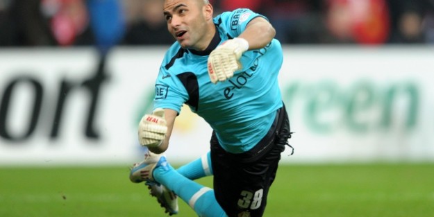 Galatasaraylı taraftarlar Sinan transferine tepkili!