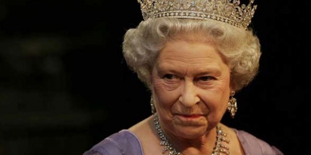 Kraliçe'ye kötü haber!