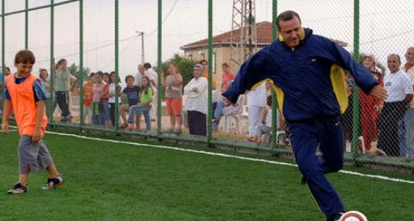 Acun, Başbakanla maç yapacak