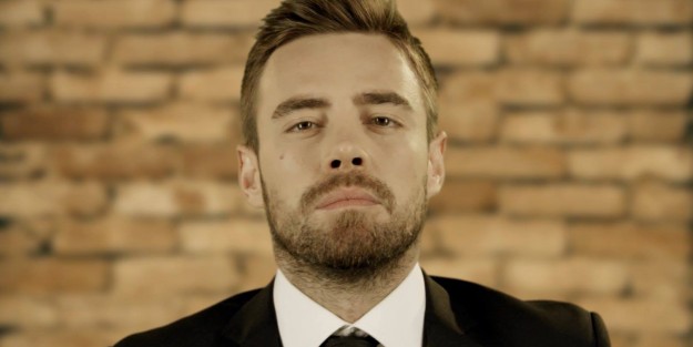 Murat Dalkılıç doktor oluyor