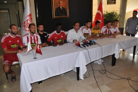 Sivasspor'da imza şov!