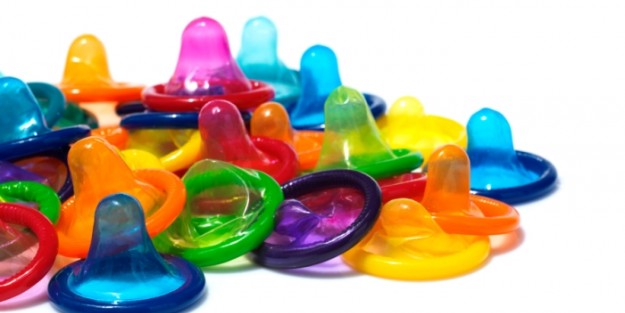 Fenerbahçe ile Beşiktaş kondom üretimine başlıyor