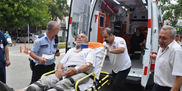 Baba oğluna çarptı!