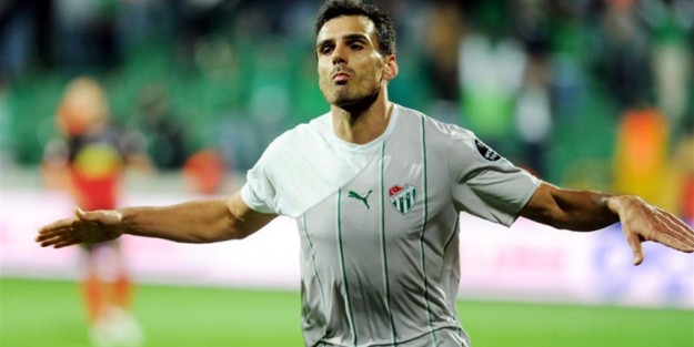 Karabükspor'da transfer heyecanı!