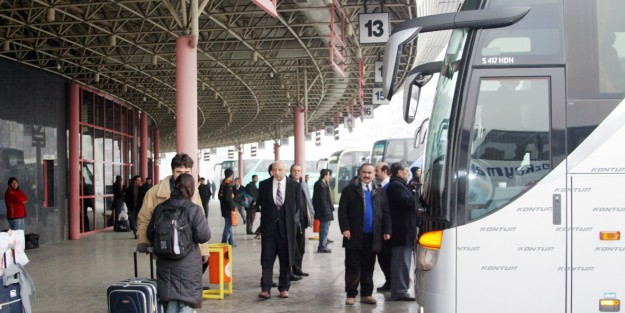 Otogar'da bayram yoğunluğu başladı!