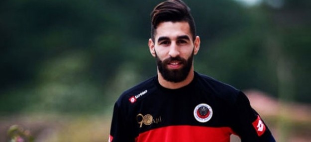 Jimmy Durmaz geliyor!