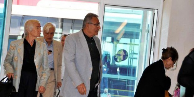 Baykal, tweetleri yalanladı