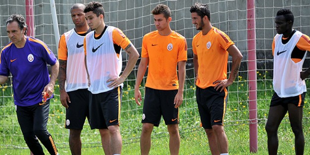 Galatasaray kamptan döndü!