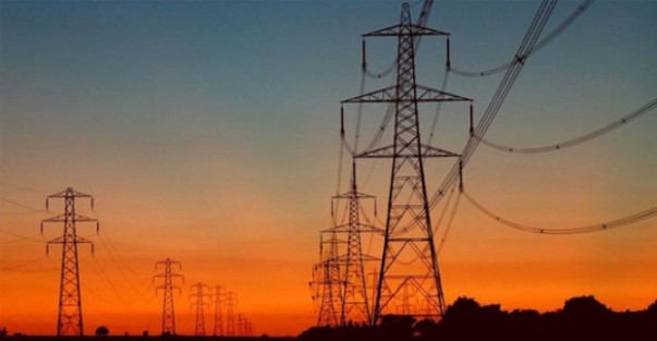 Gazze karanlığa gömüldü